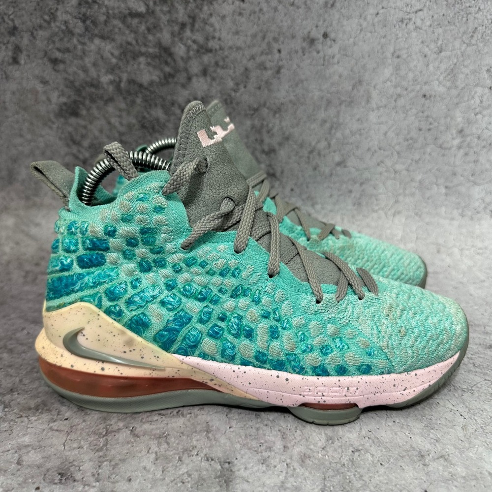 Nike‎ LeBron 17 GS Kids 5Y Aqua South Beach Basketball Sneakers BQ5594-444